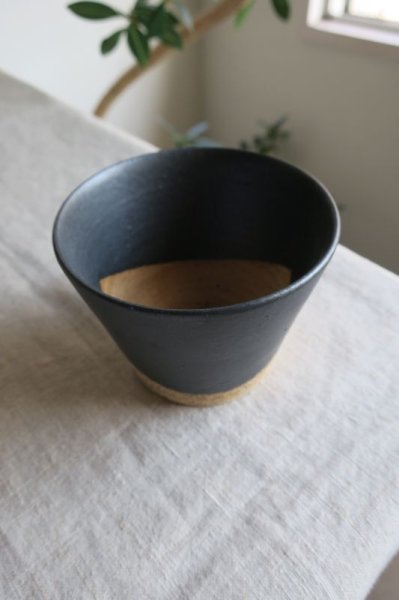 画像1: 陶器工房 壹　mintama　カップ大　ブラック (1)