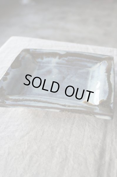 画像1: 野はら屋　角皿 (1)