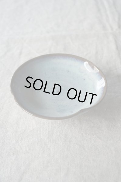 画像1: 野はら屋　4寸花弁皿 (1)