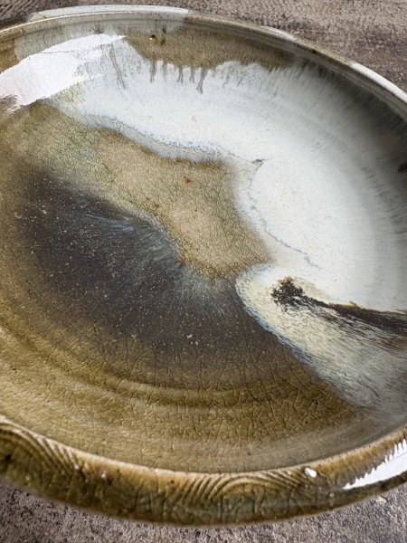 画像4: 西持田窯 ふち返し8寸鉢 (4)