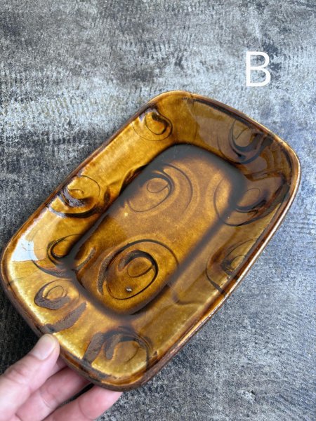 画像4: 井上尚之 スリップ角皿(中) (4)