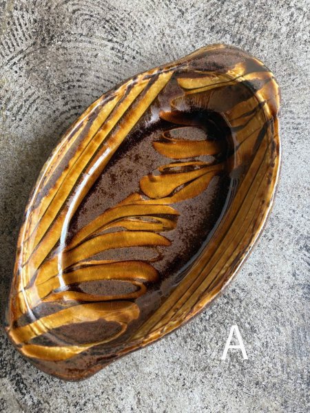 画像4: 井上尚之 スリップ耳付楕円鉢 (4)