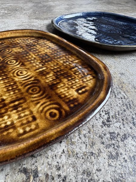 画像2: 登川均 たたら皿26×21 隅丸型 (2)