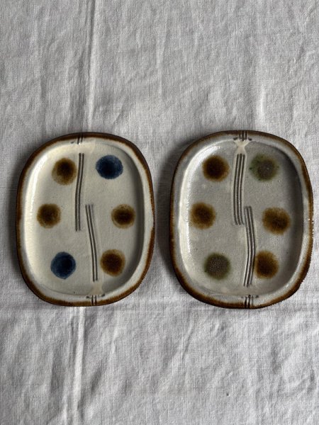 画像1: 登川均 たたら皿 隅丸（17cm×13cm/櫛目点打ち） (1)