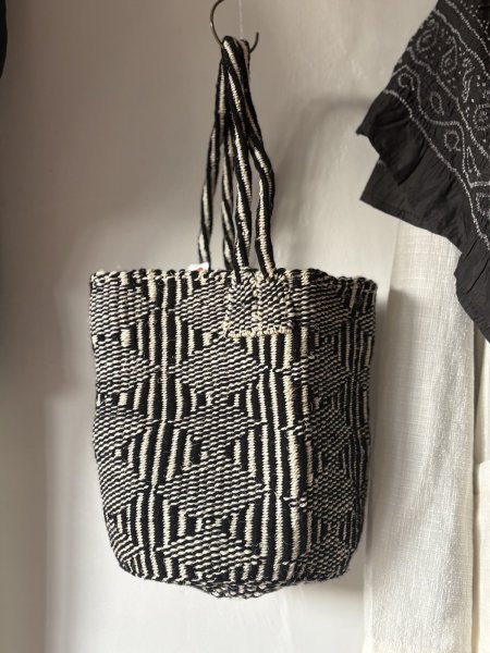 画像1: rectangle  ダイヤ柄バスケット　スモールトート (1)